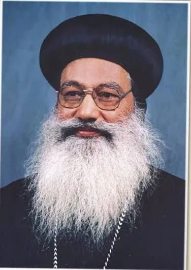 مثلث الرحمات نيافة الأنبا أبراهام مطران القدس والشرق الأدنى ودول الخليج (1991- 2015).